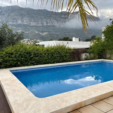 Castillitos En El Aire En Lo Alto Del Montgo-denia-piscina וילה דניה